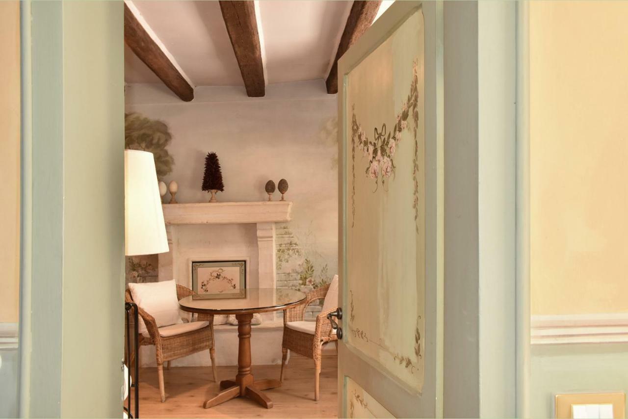 The Painted House, Nei Vicoli Di Sirolo Posto Spiaggia In Omaggio エクステリア 写真